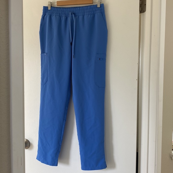 Jaanuu Medium 7-Pocket Scrub Pant Ceil Blue - Picture 5 of 11